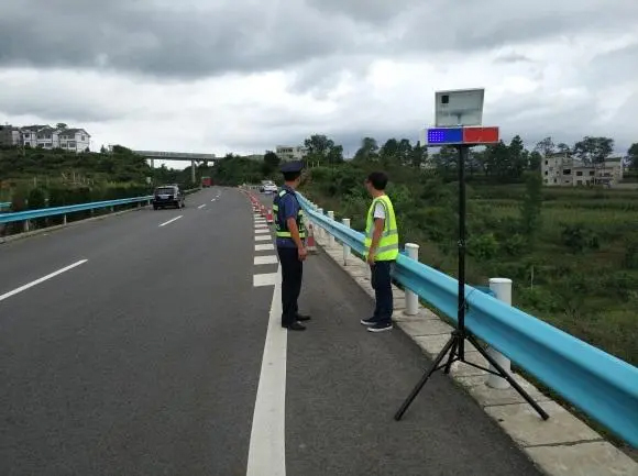 绍兴高速公路钢护栏