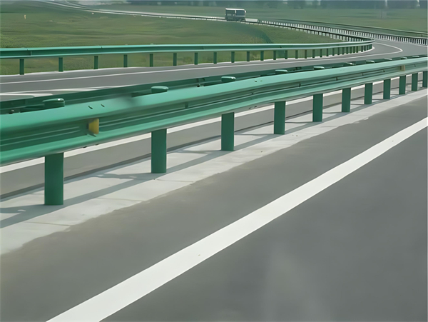 绍兴高速护栏板守护安全广泛应用于多个行业