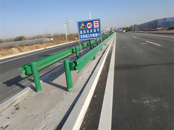 绍兴公路护栏守护安全横跨多个行业的应用